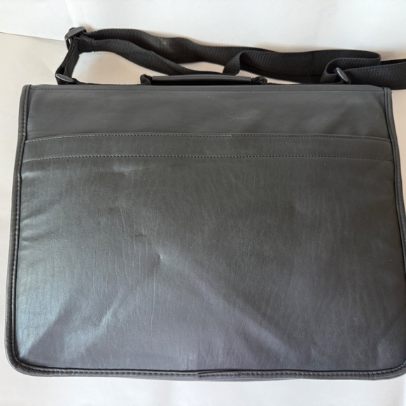 DISNEY Feature Animation Laptop Satchel - Picture 4 of 8